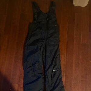 Boys large snow pants